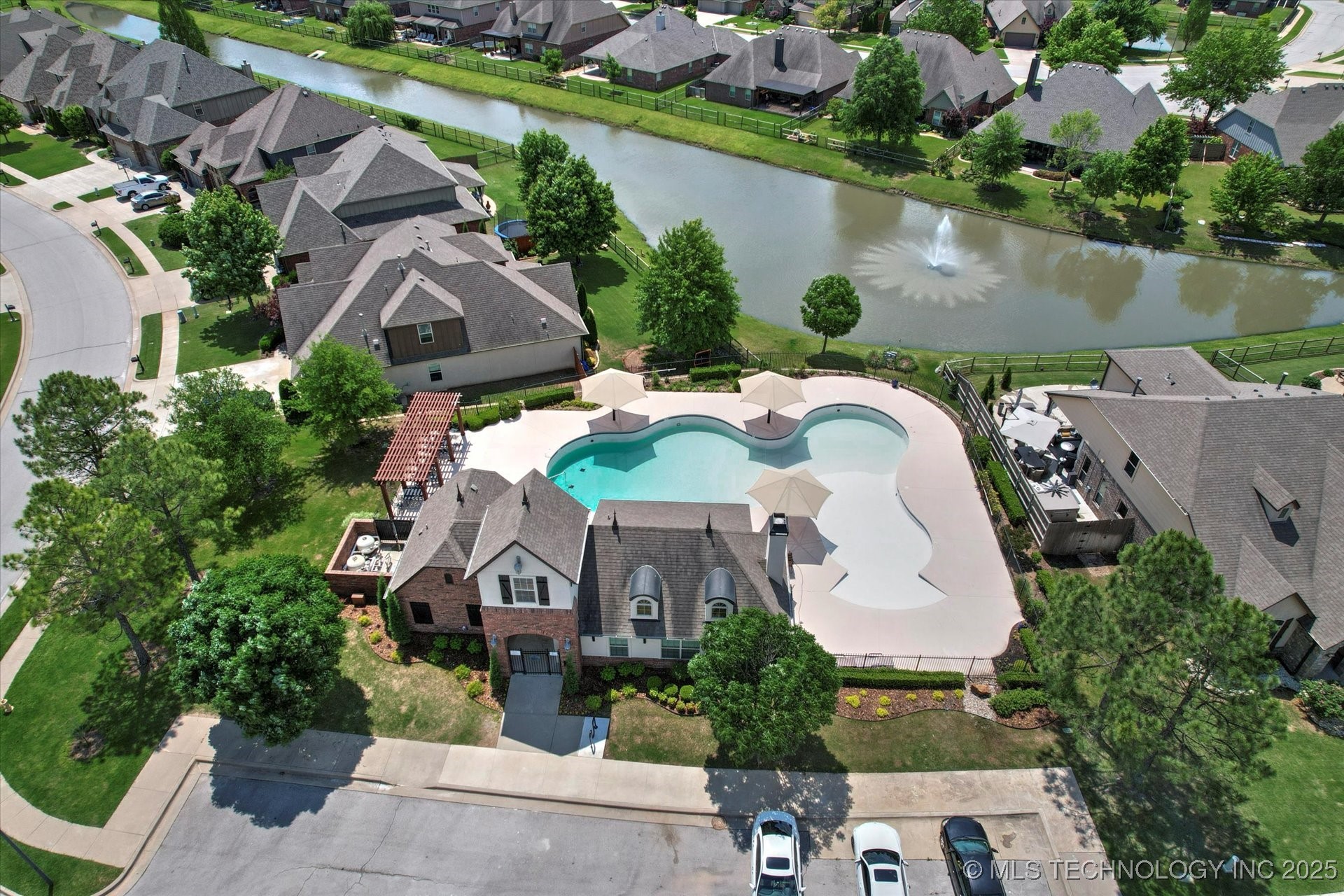 12643 S 67th Eastavenue Bixby OK 74008
