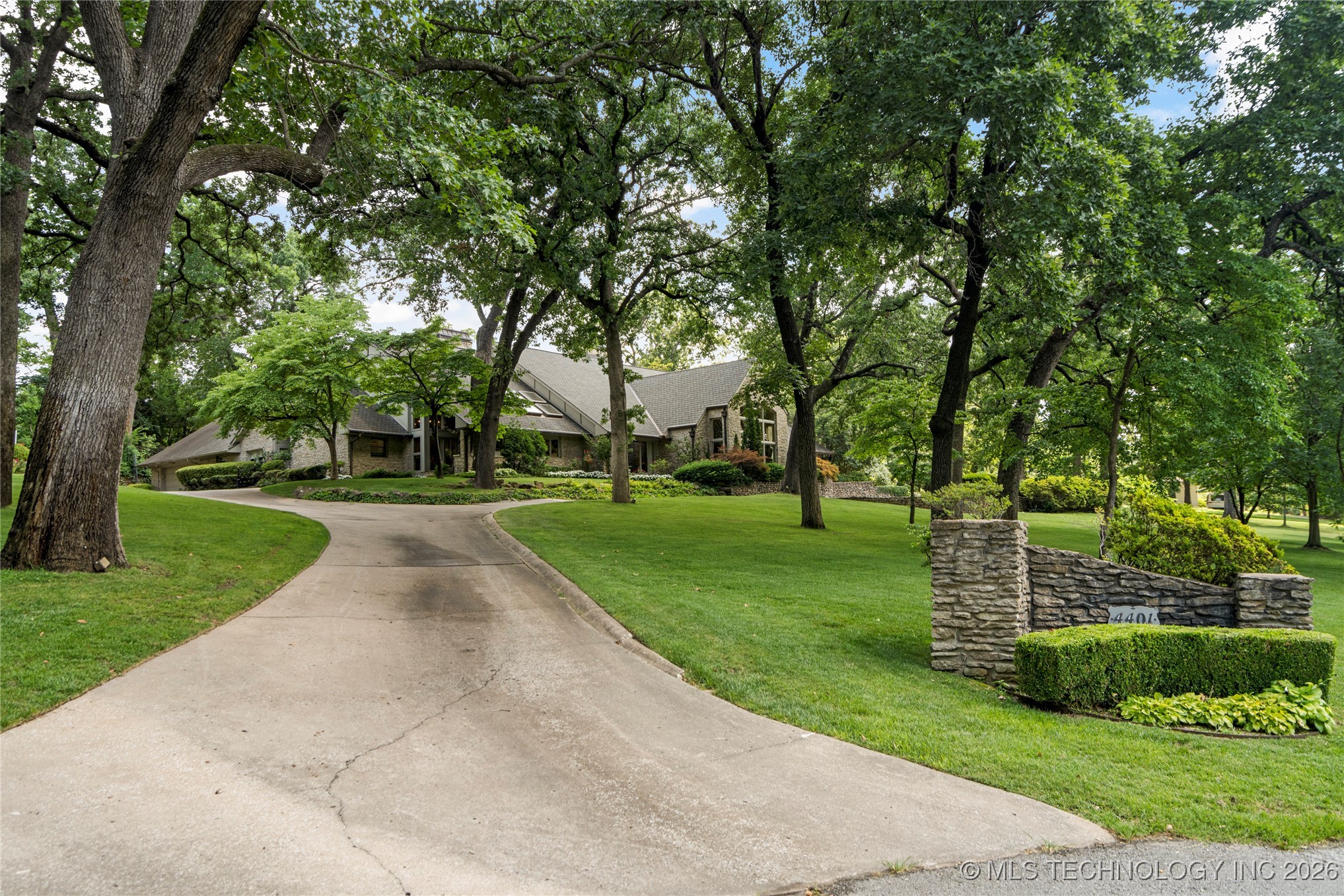 4401 Oak Road Tulsa OK 74105