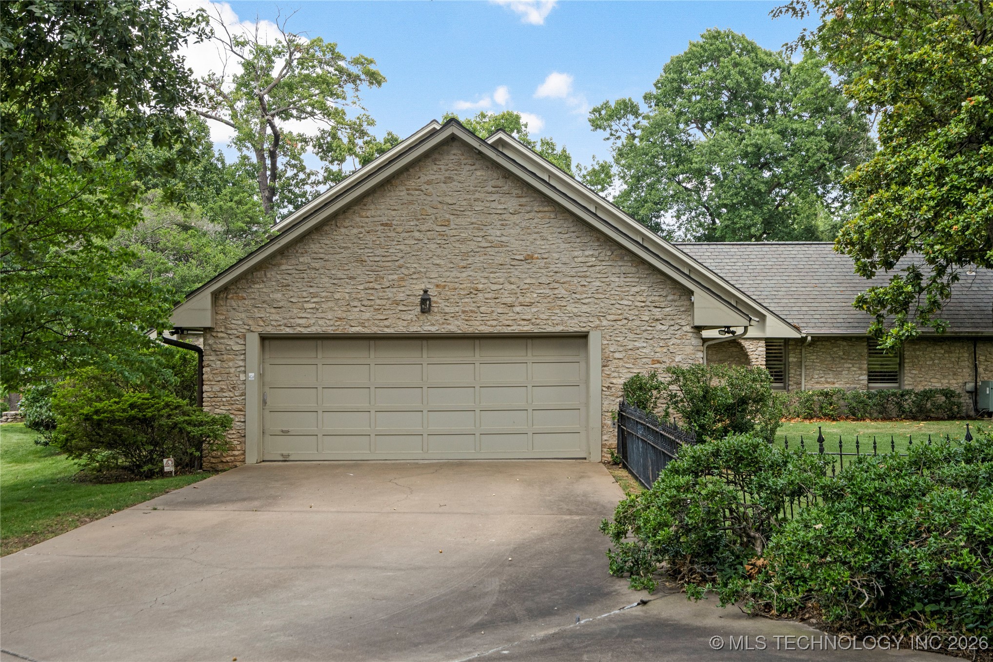 4401 Oak Road Tulsa OK 74105
