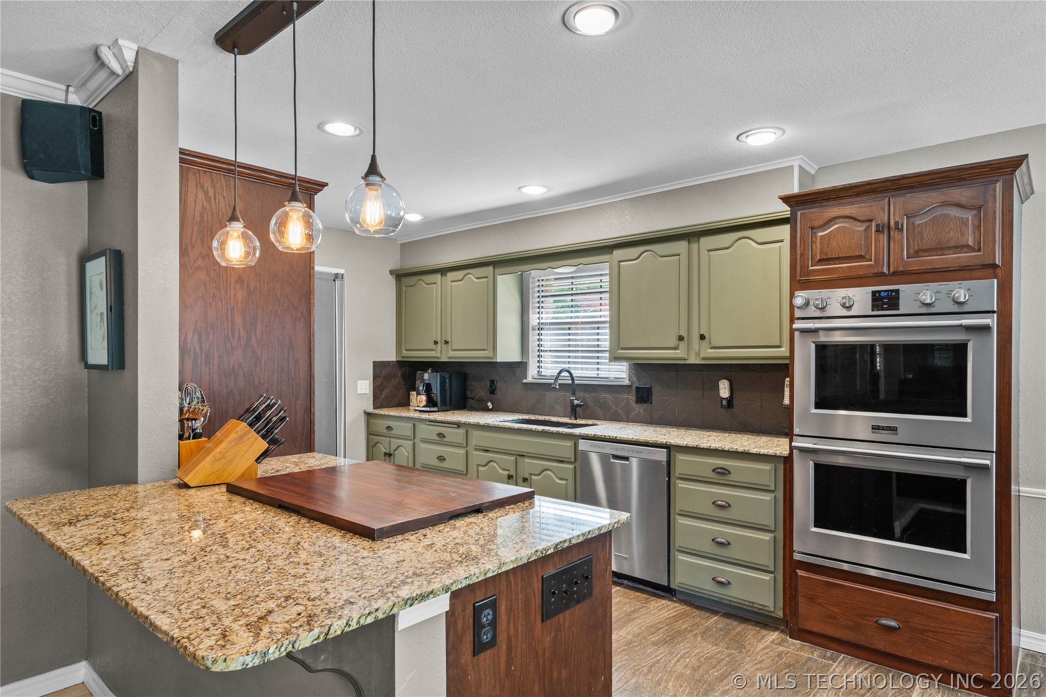 3102 E 85th Street Tulsa OK 74137