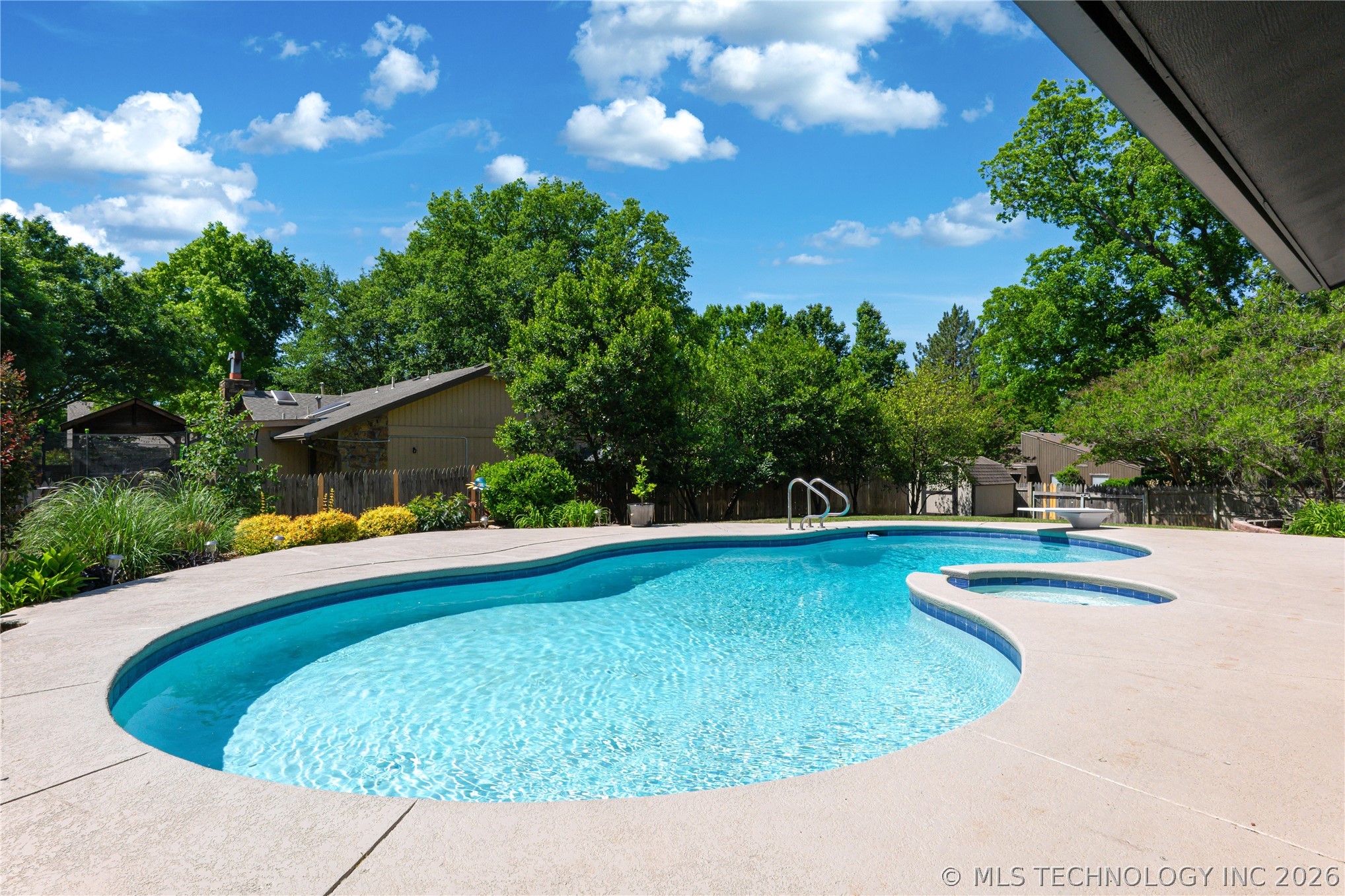 3102 E 85th Street Tulsa OK 74137