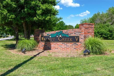 3102 E 85th Street Tulsa OK 74137