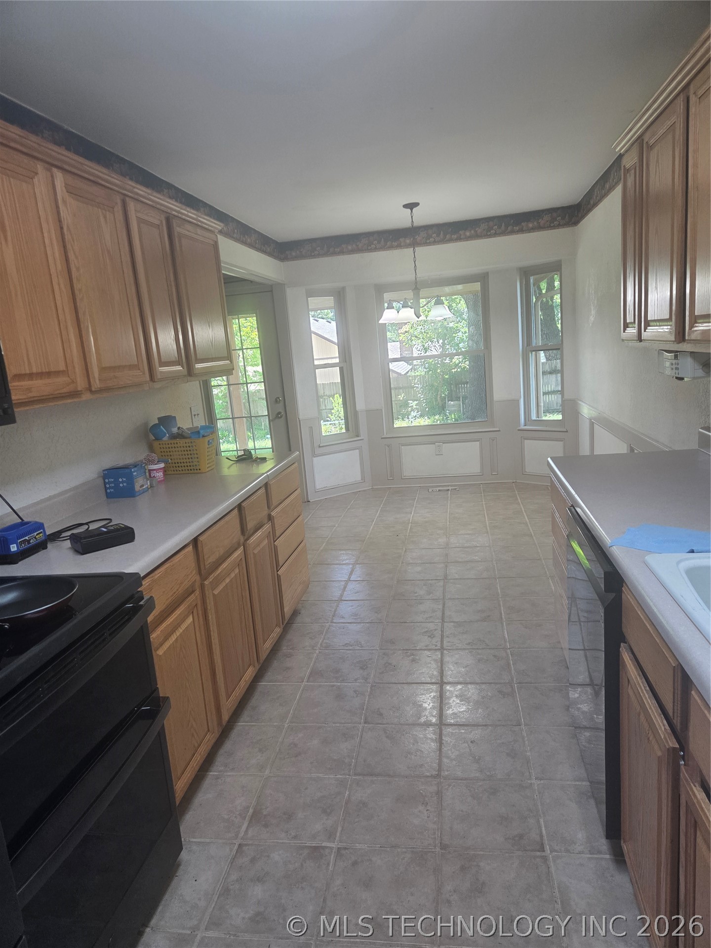 7308 S Oak Avenue Broken Arrow OK 74011