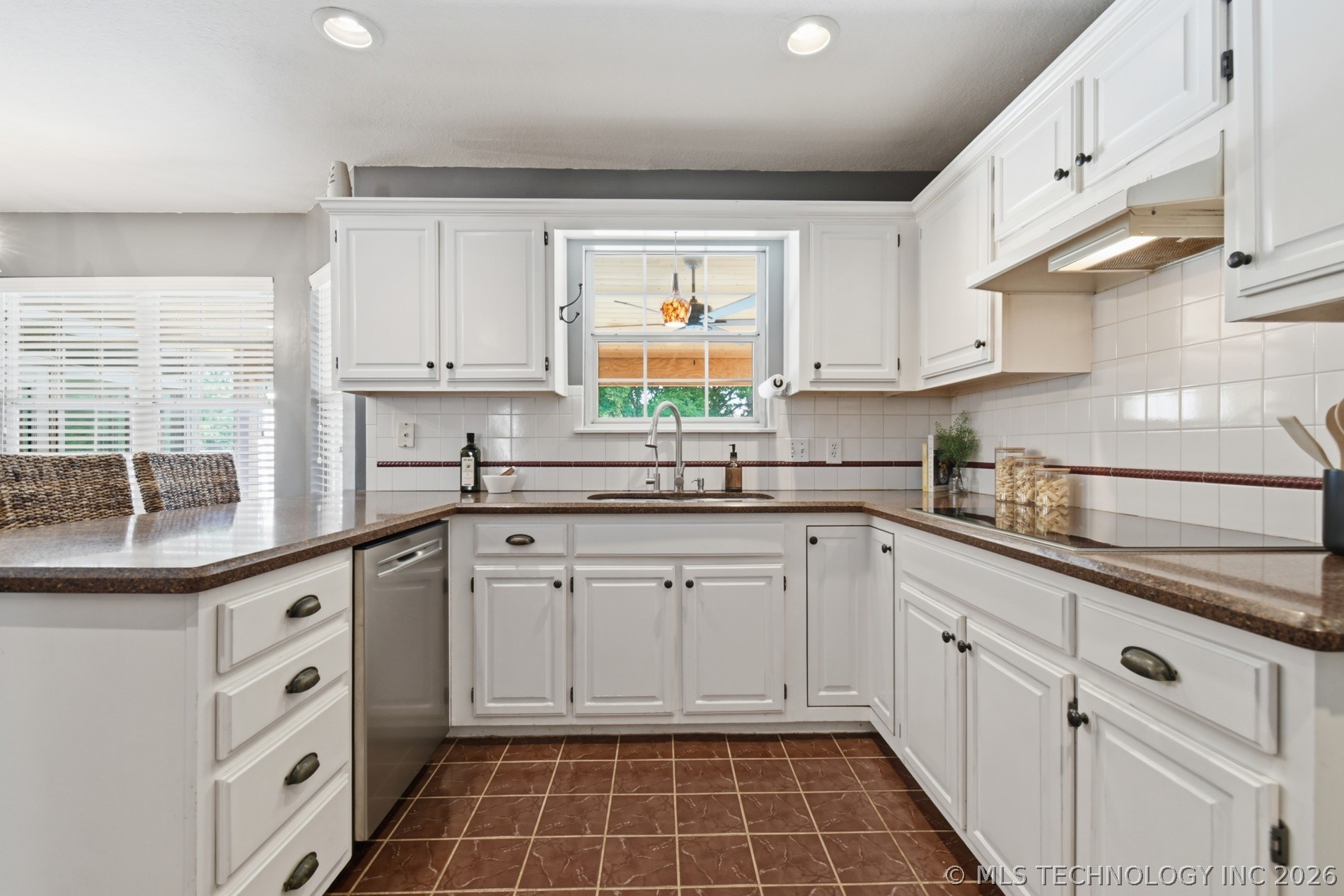 3712 W Iola Street Broken Arrow OK 74012