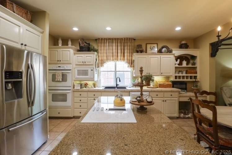 9212 E 76th Place Tulsa OK 74133