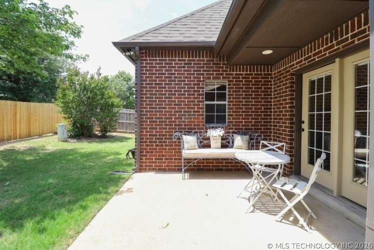9212 E 76th Place Tulsa OK 74133