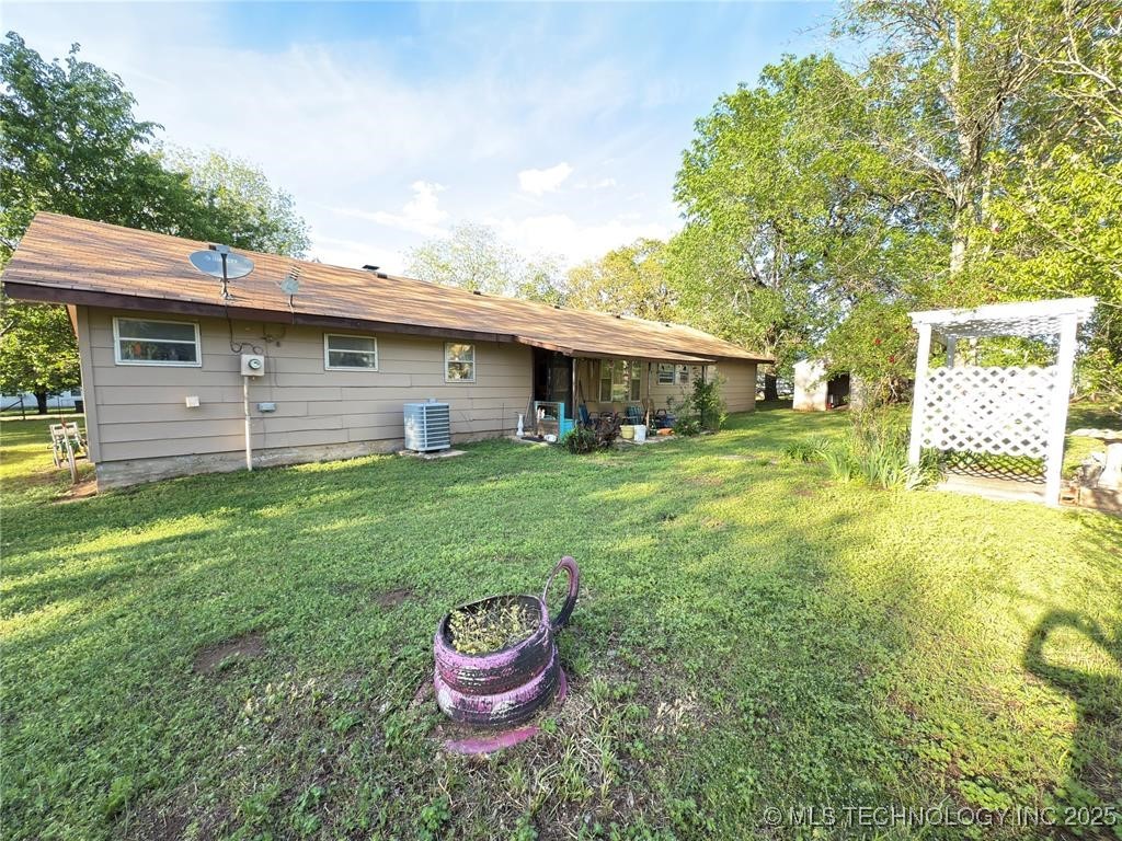 315 Noble Maud OK 74854