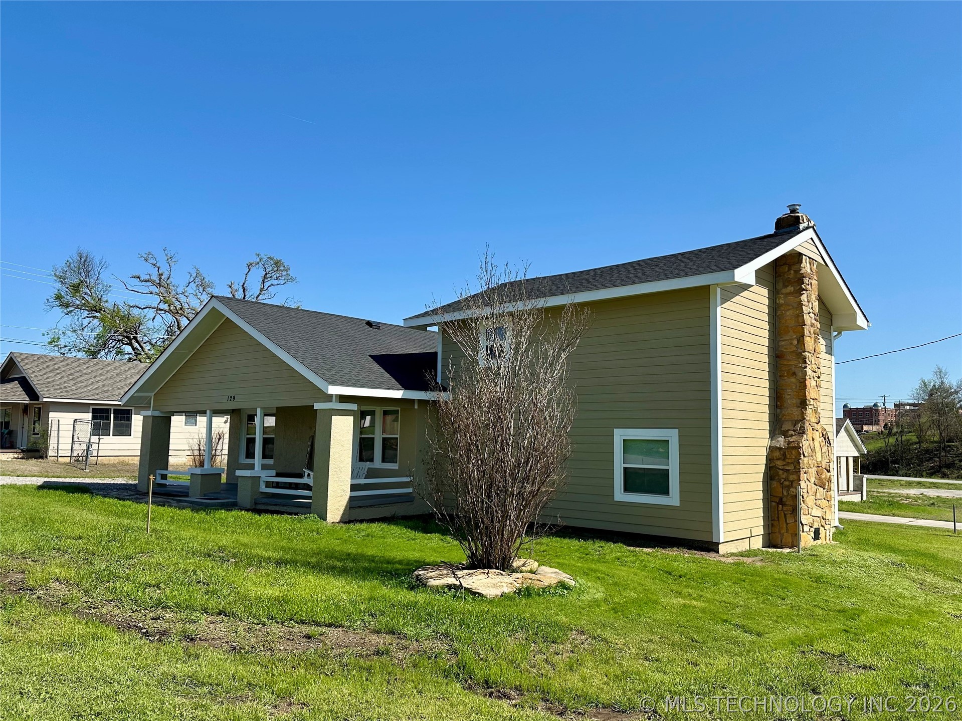 129 W Tahlequah Avenue Sulphur OK 73086