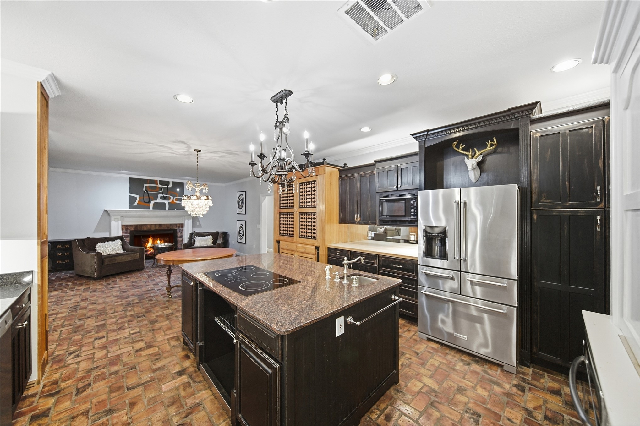1600 N 73rd Westavenue Tulsa OK 74127