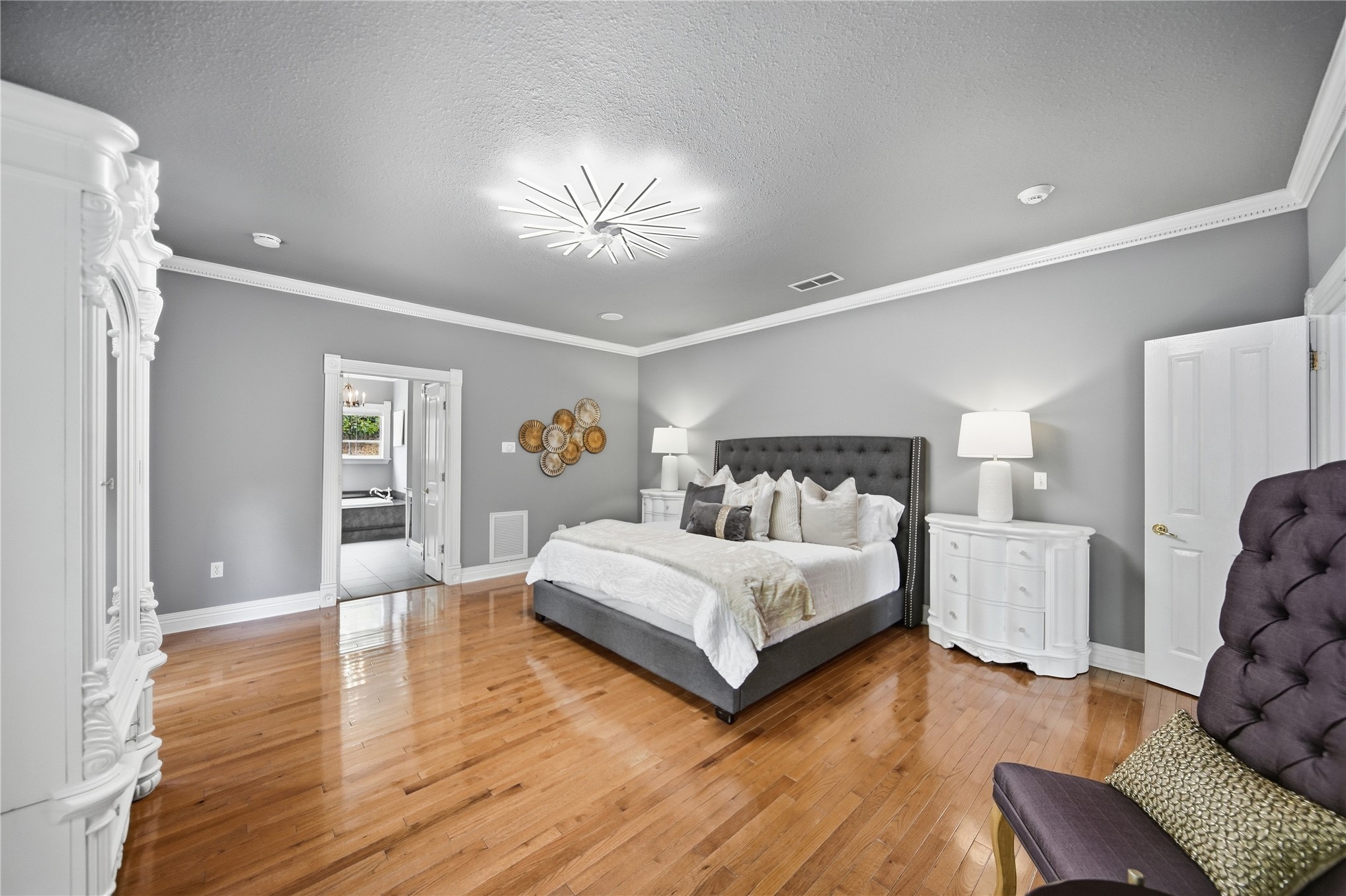 1600 N 73rd Westavenue Tulsa OK 74127