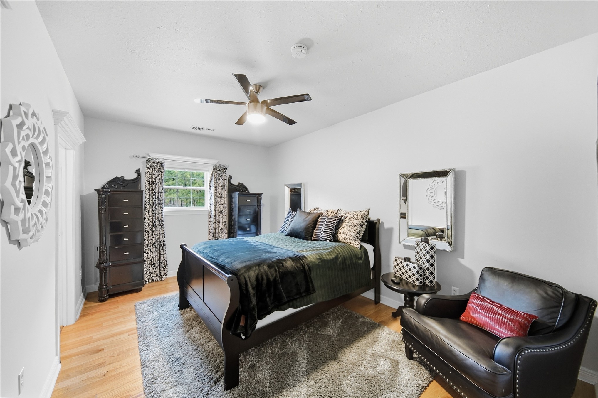 1600 N 73rd Westavenue Tulsa OK 74127