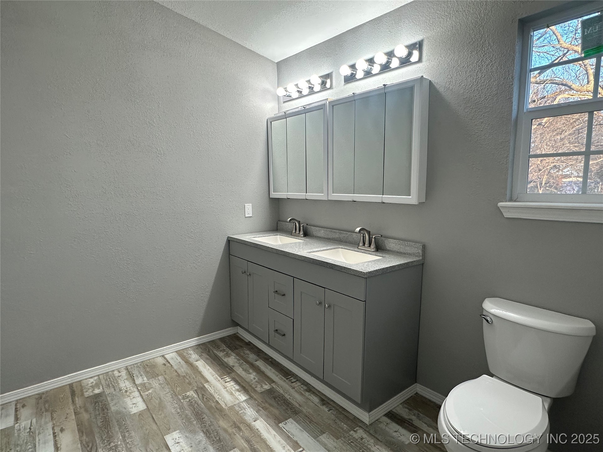 801 W Peoria Avenue Morris OK 74445