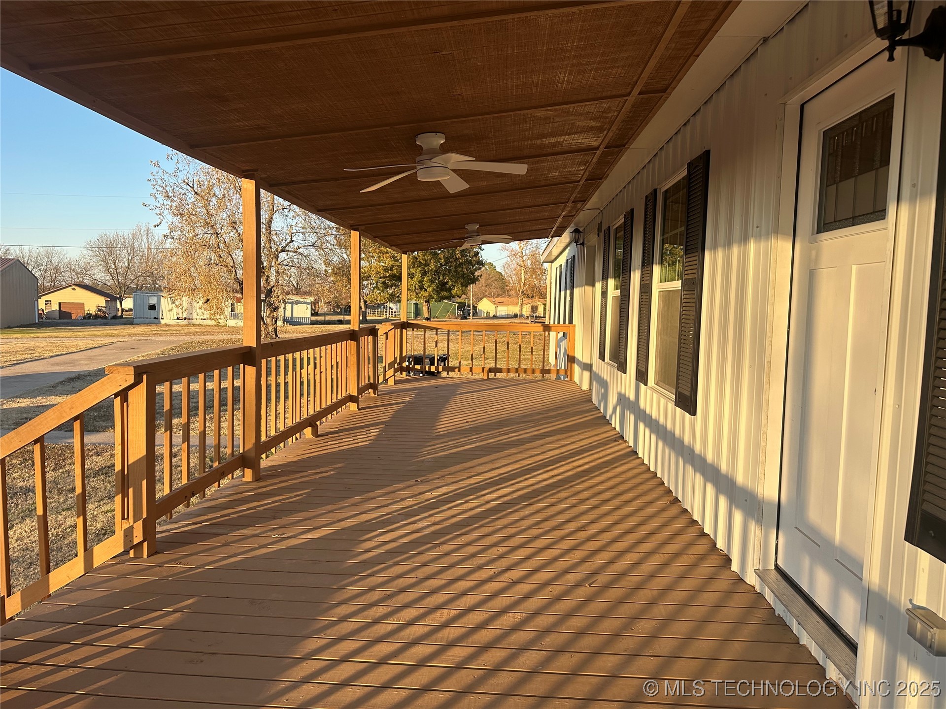 801 W Peoria Avenue Morris OK 74445