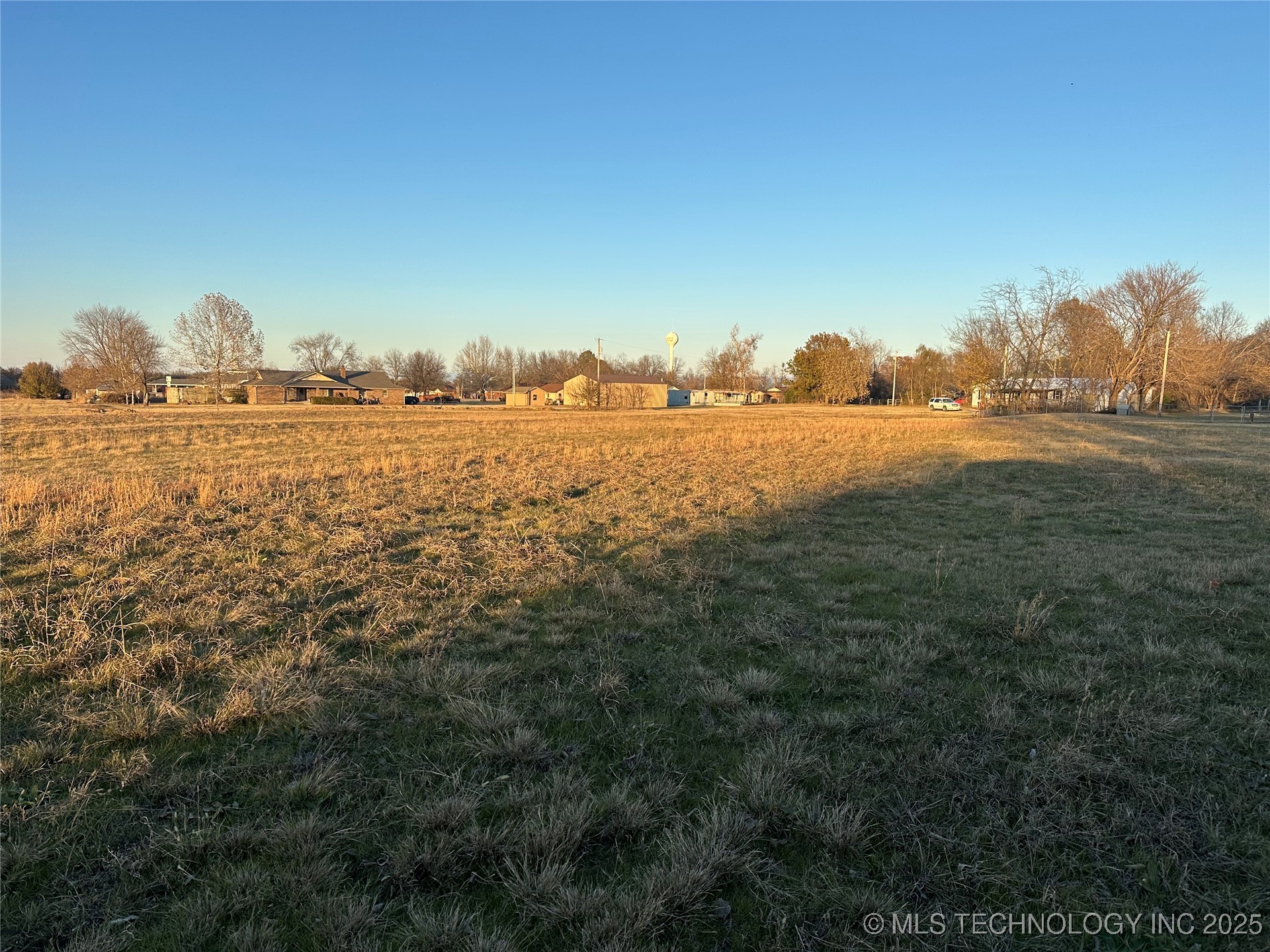 801 W Peoria Avenue Morris OK 74445