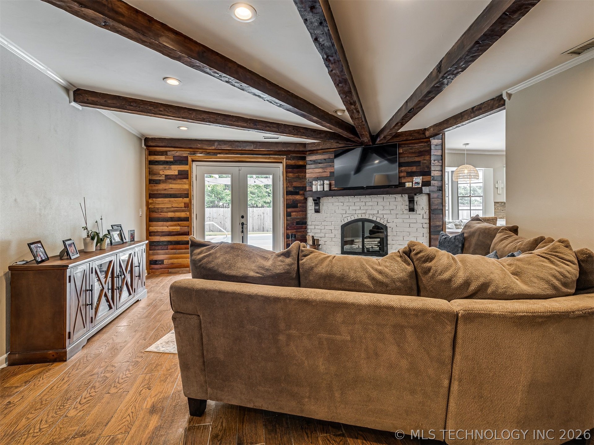 6904 E 53rd Place Tulsa OK 74145