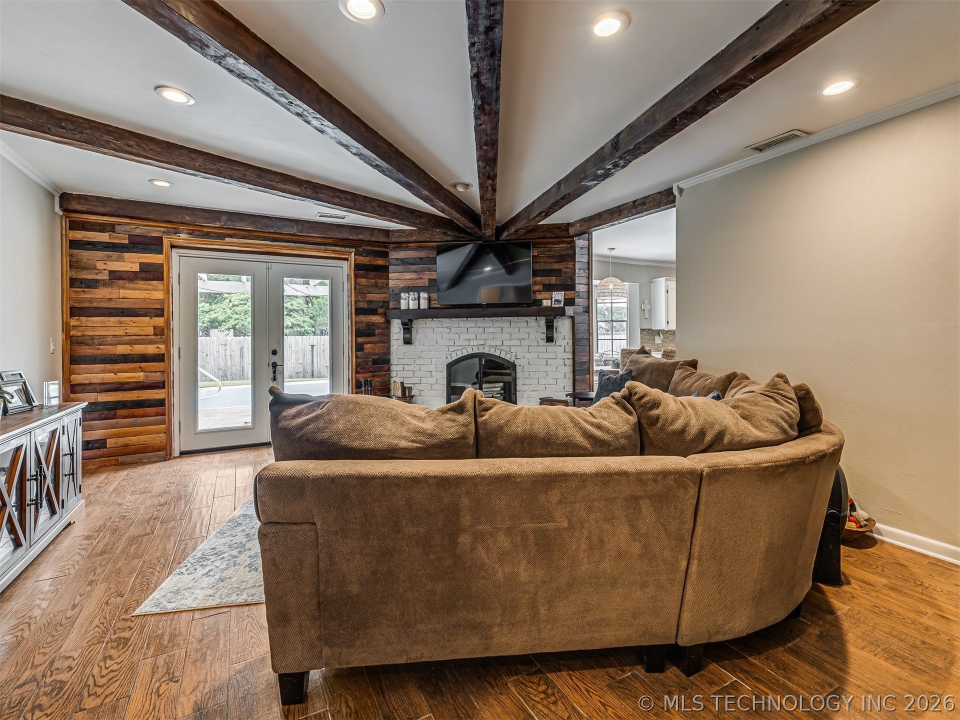 6904 E 53rd Place Tulsa OK 74145