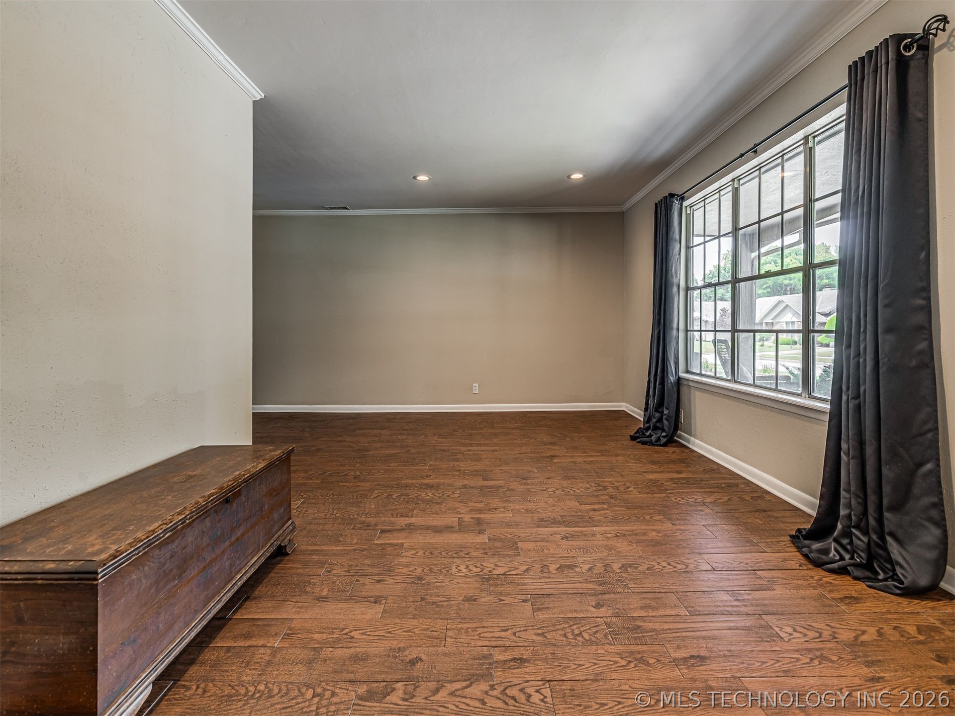 6904 E 53rd Place Tulsa OK 74145