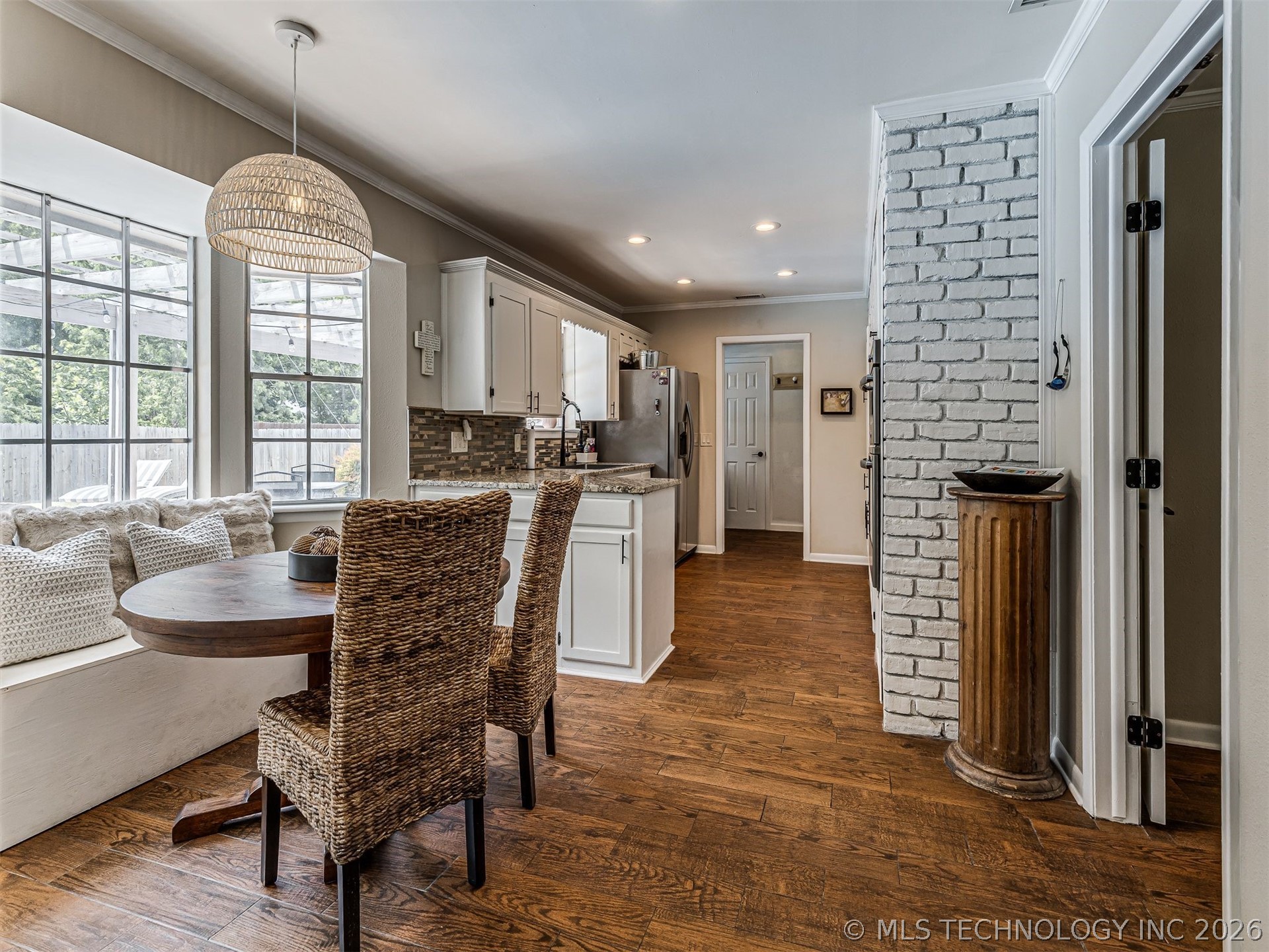 6904 E 53rd Place Tulsa OK 74145