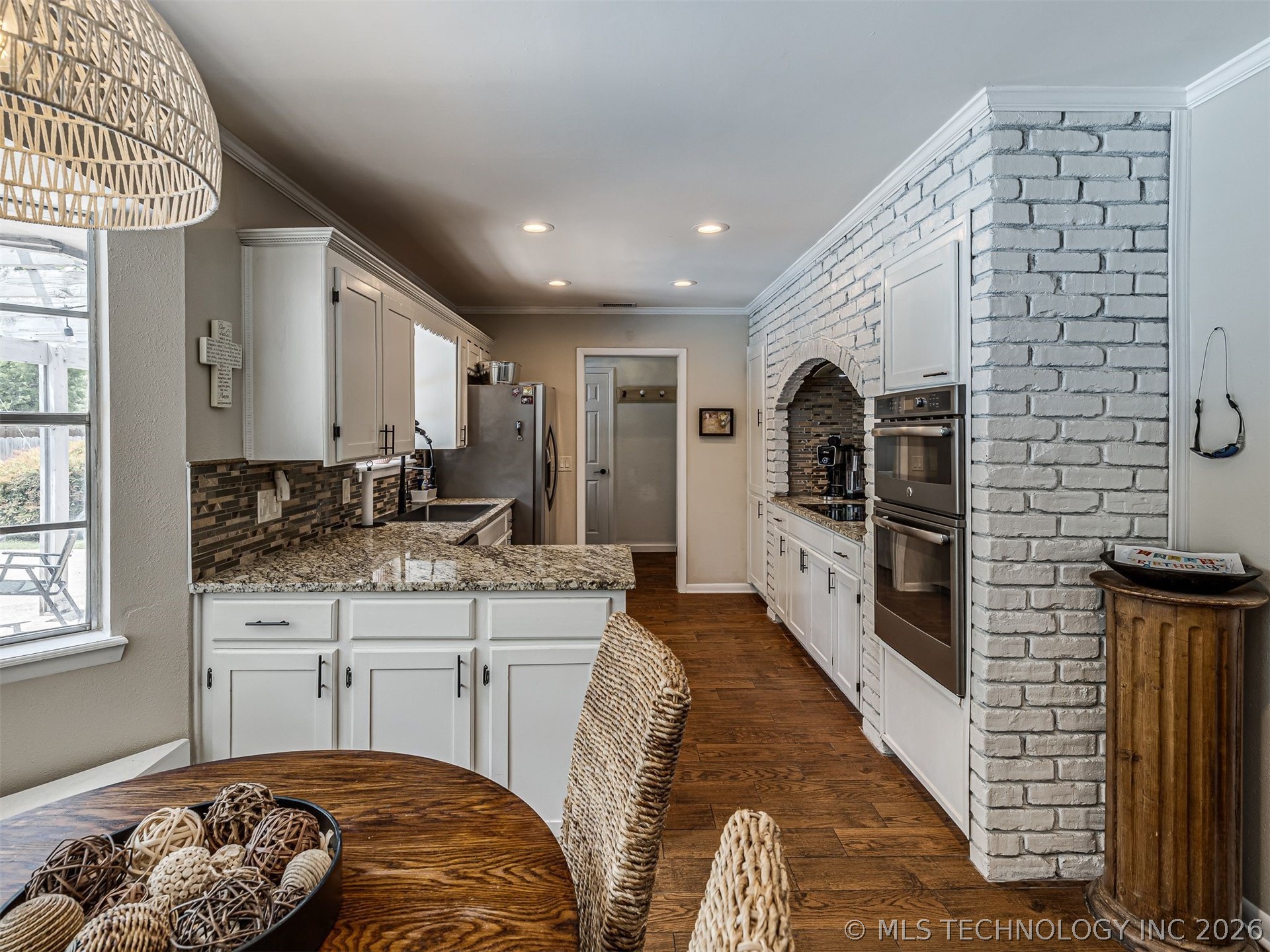 6904 E 53rd Place Tulsa OK 74145