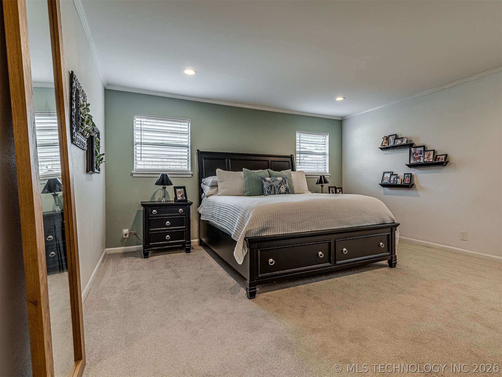 6904 E 53rd Place Tulsa OK 74145
