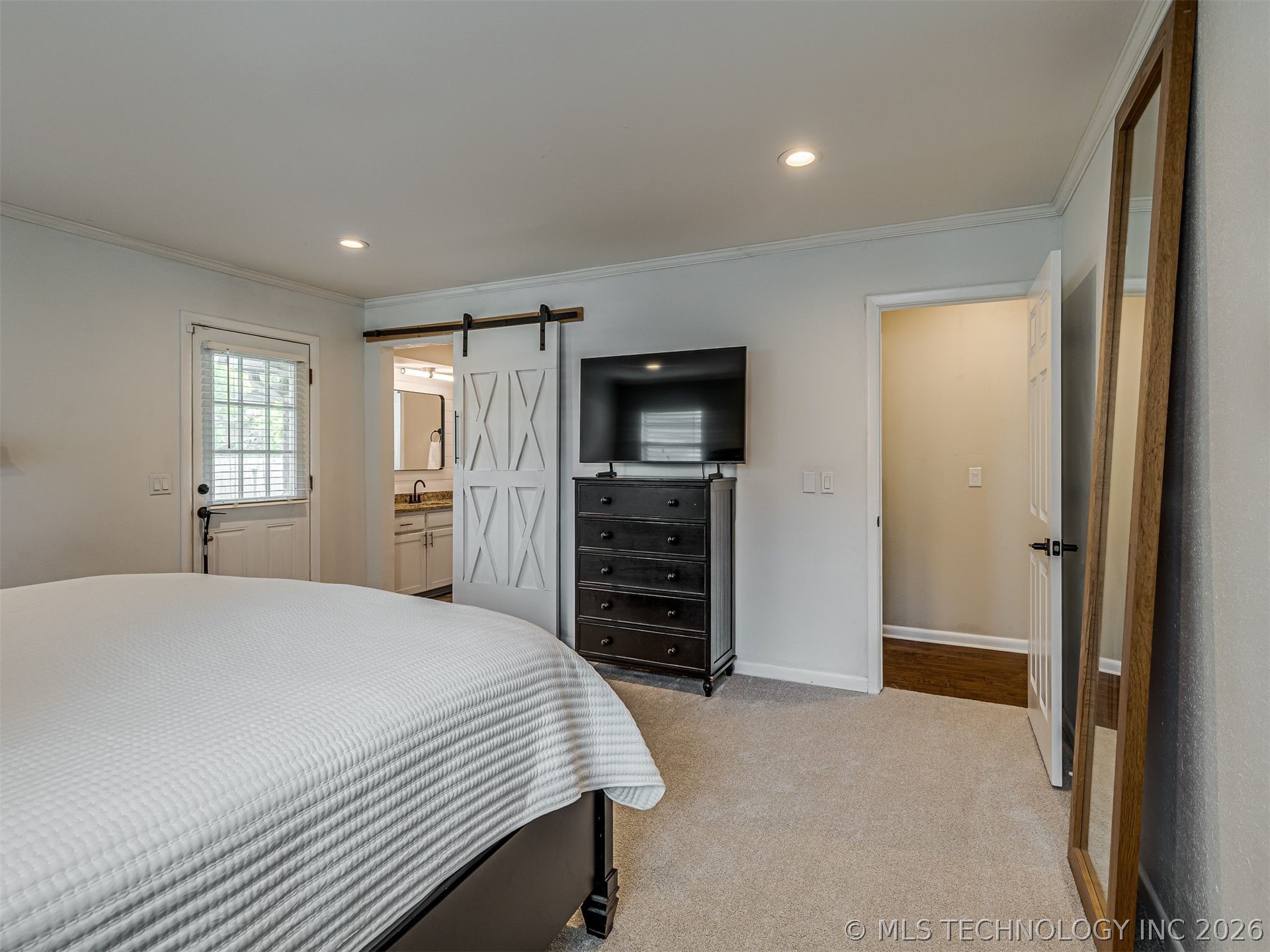 6904 E 53rd Place Tulsa OK 74145