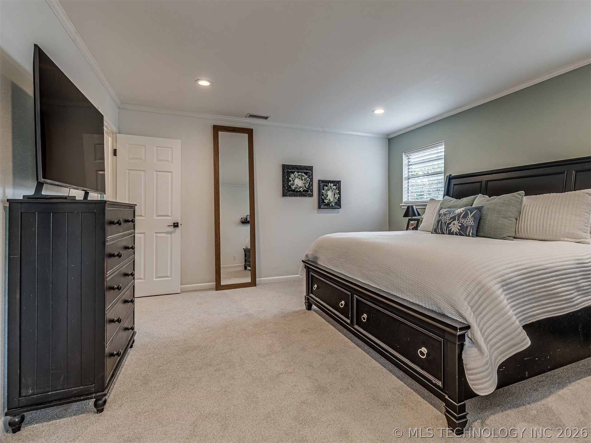 6904 E 53rd Place Tulsa OK 74145