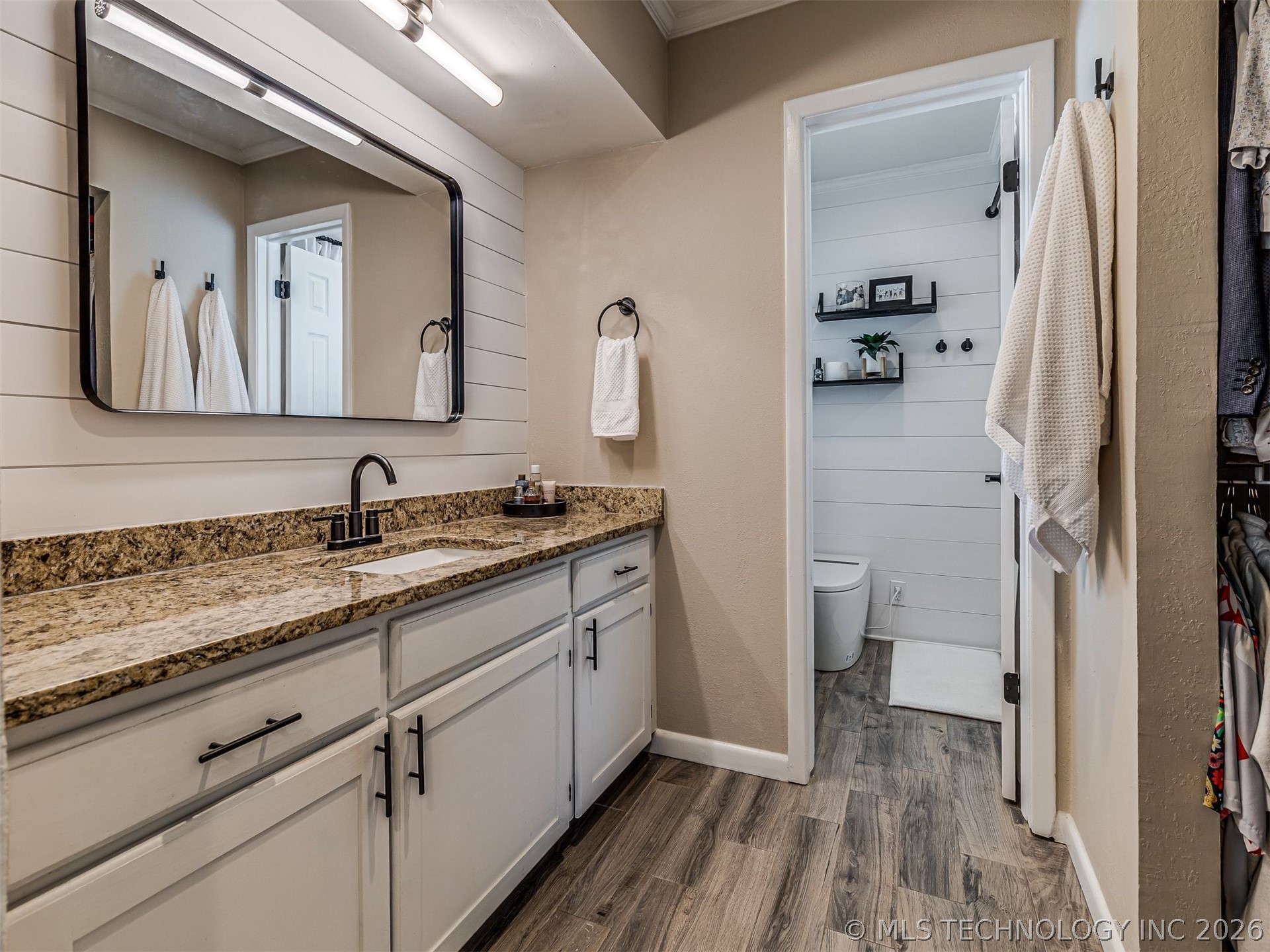 6904 E 53rd Place Tulsa OK 74145