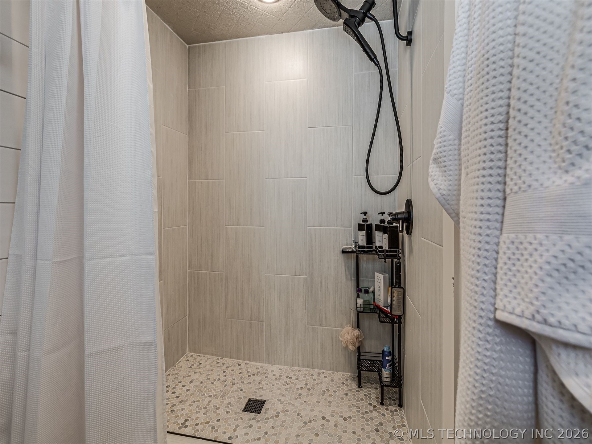 6904 E 53rd Place Tulsa OK 74145