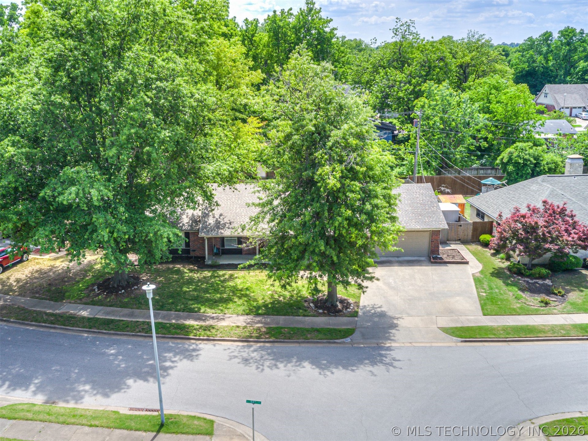6904 E 53rd Place Tulsa OK 74145
