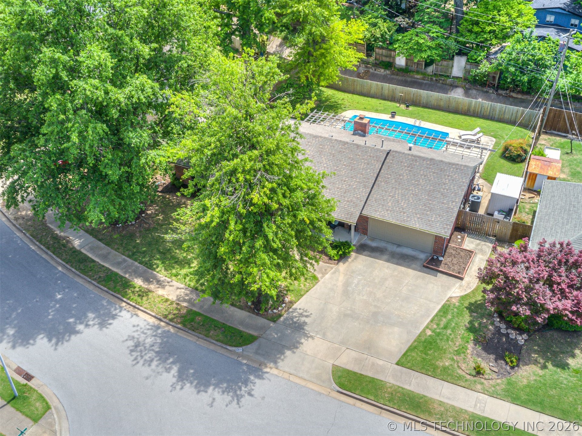 6904 E 53rd Place Tulsa OK 74145