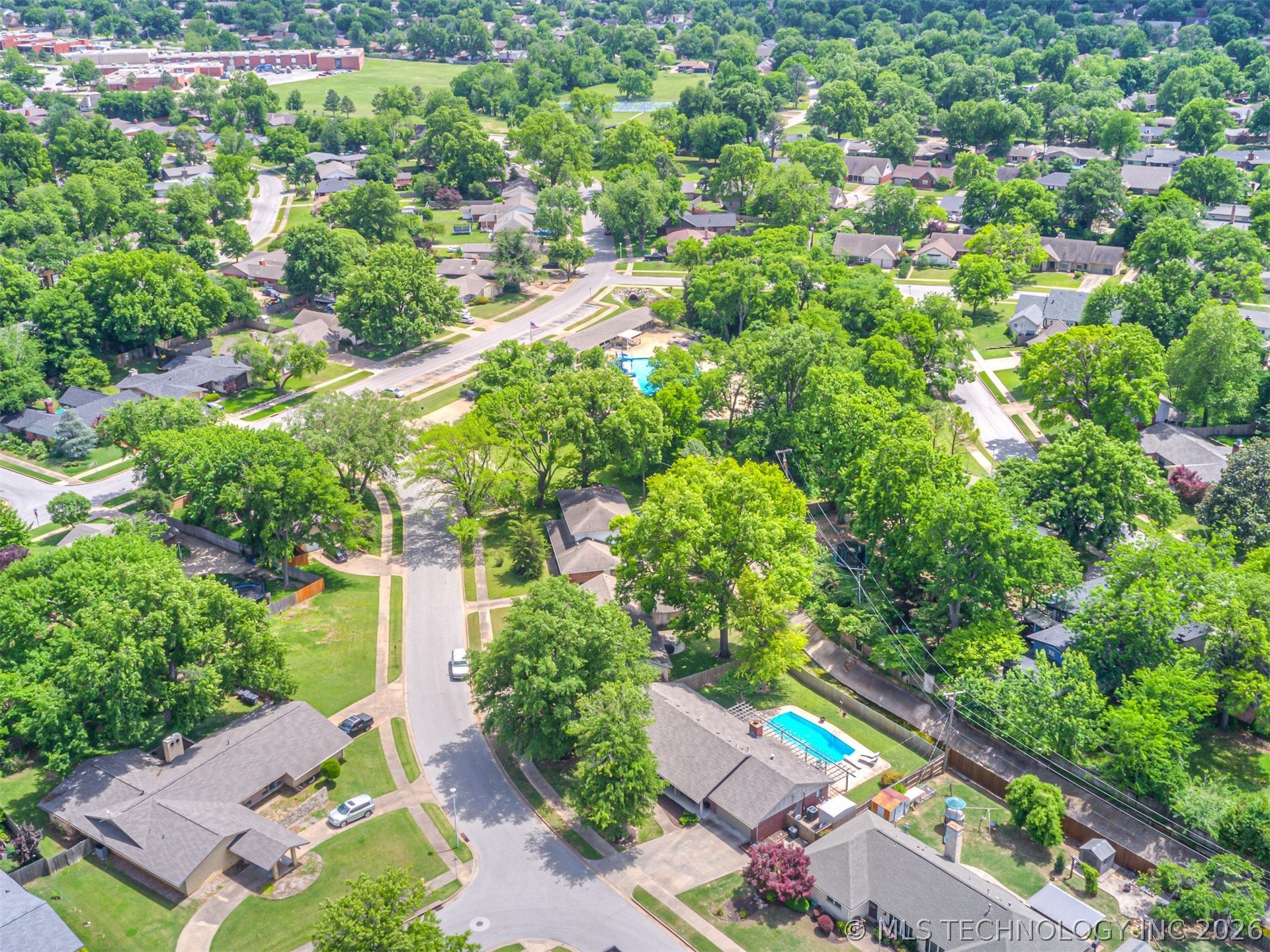 6904 E 53rd Place Tulsa OK 74145