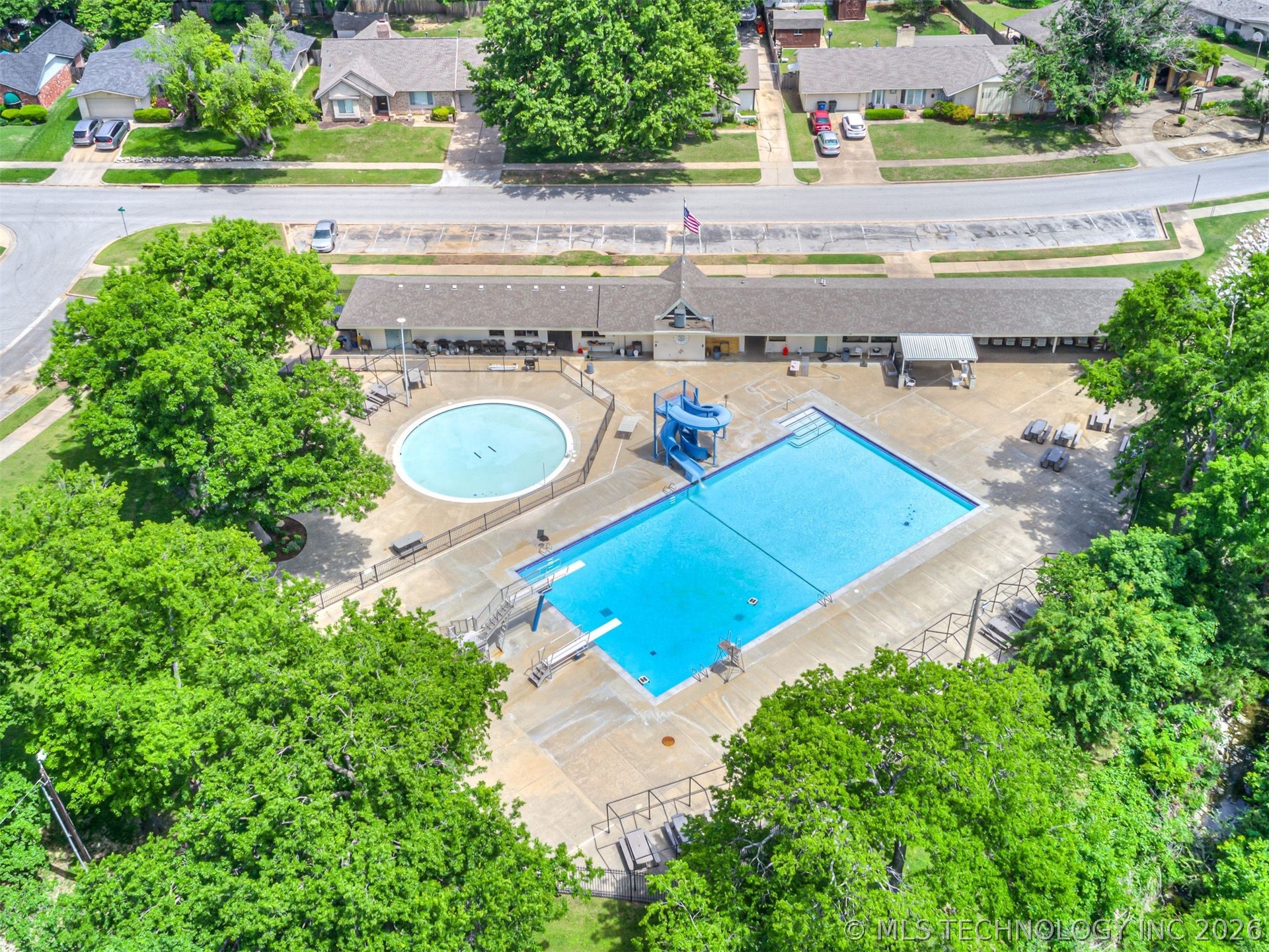 6904 E 53rd Place Tulsa OK 74145