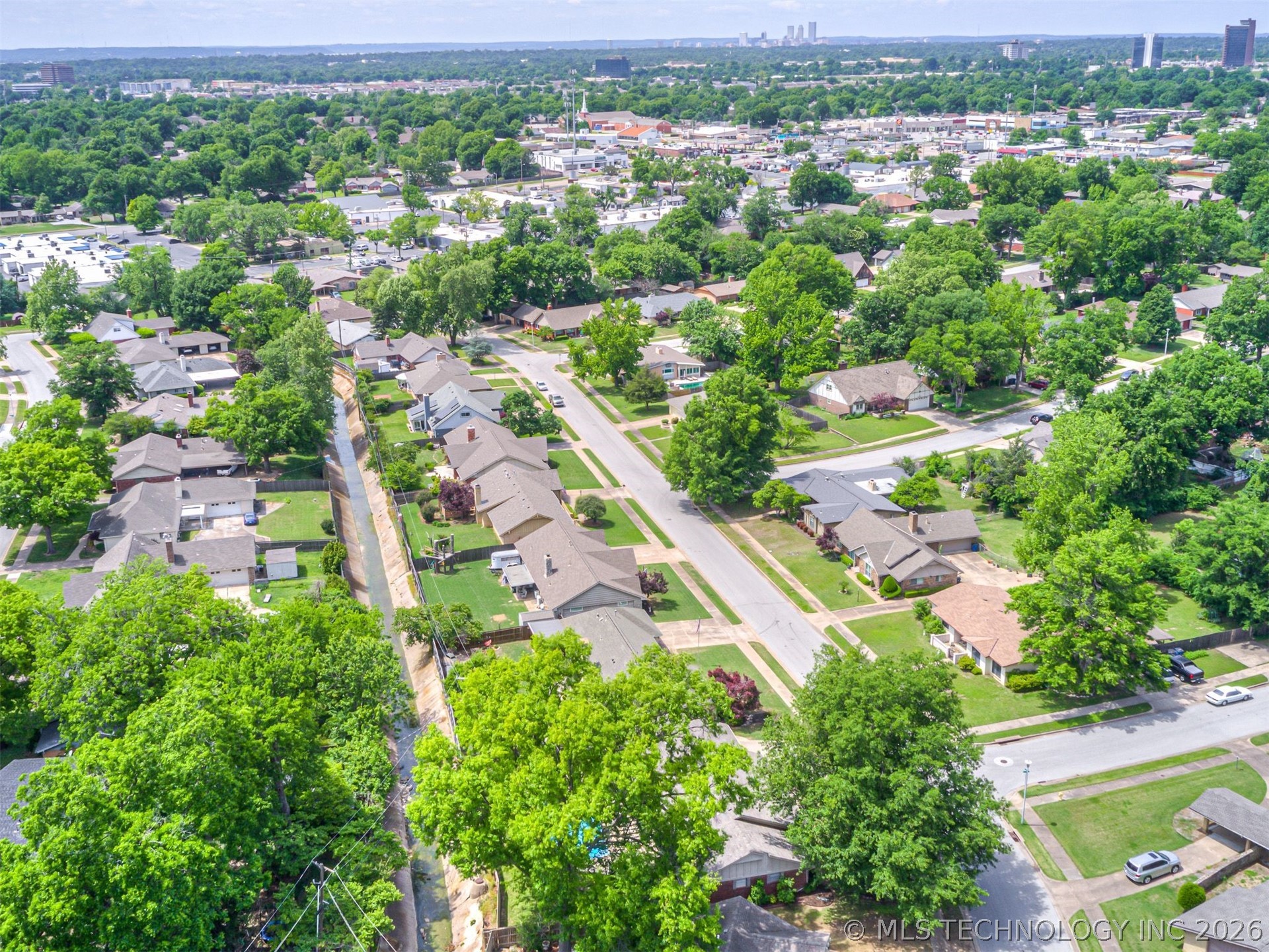6904 E 53rd Place Tulsa OK 74145