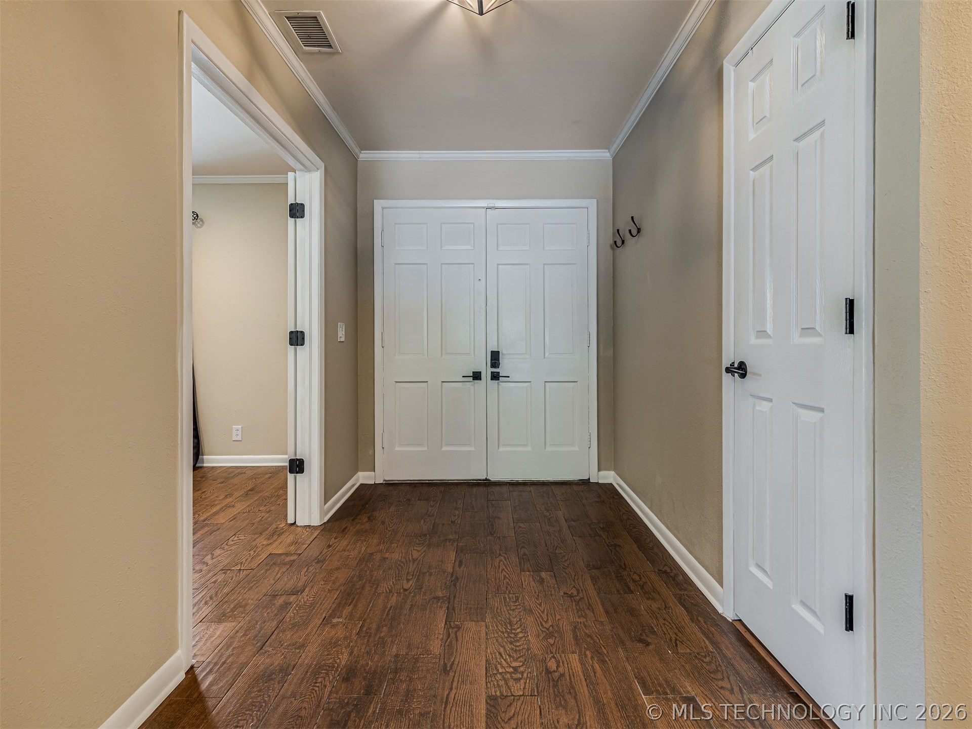 6904 E 53rd Place Tulsa OK 74145