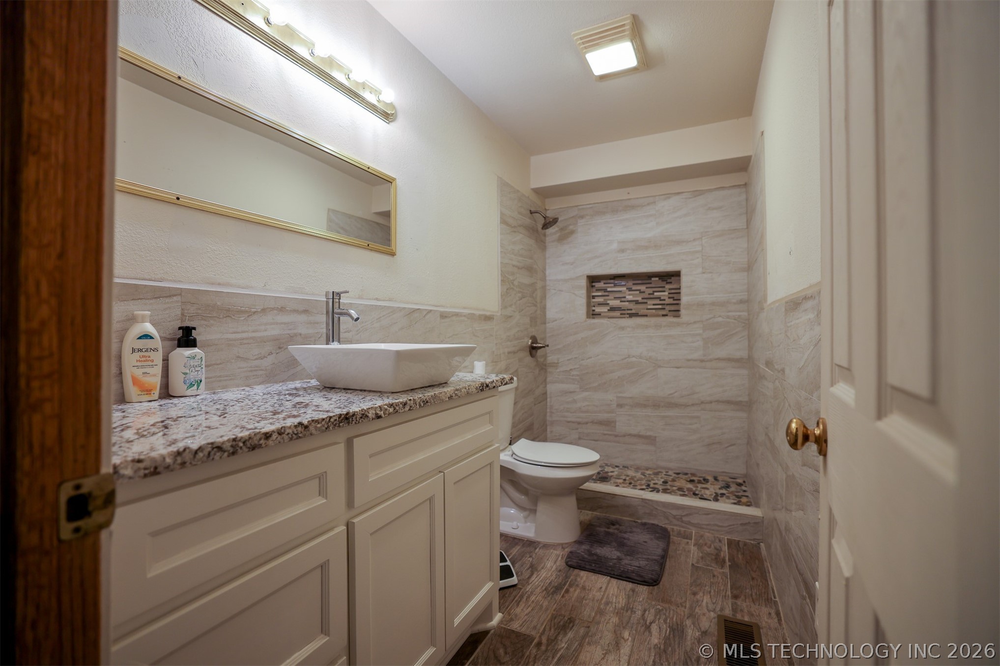 1424 S 262nd Westavenue Sand Springs OK 74063