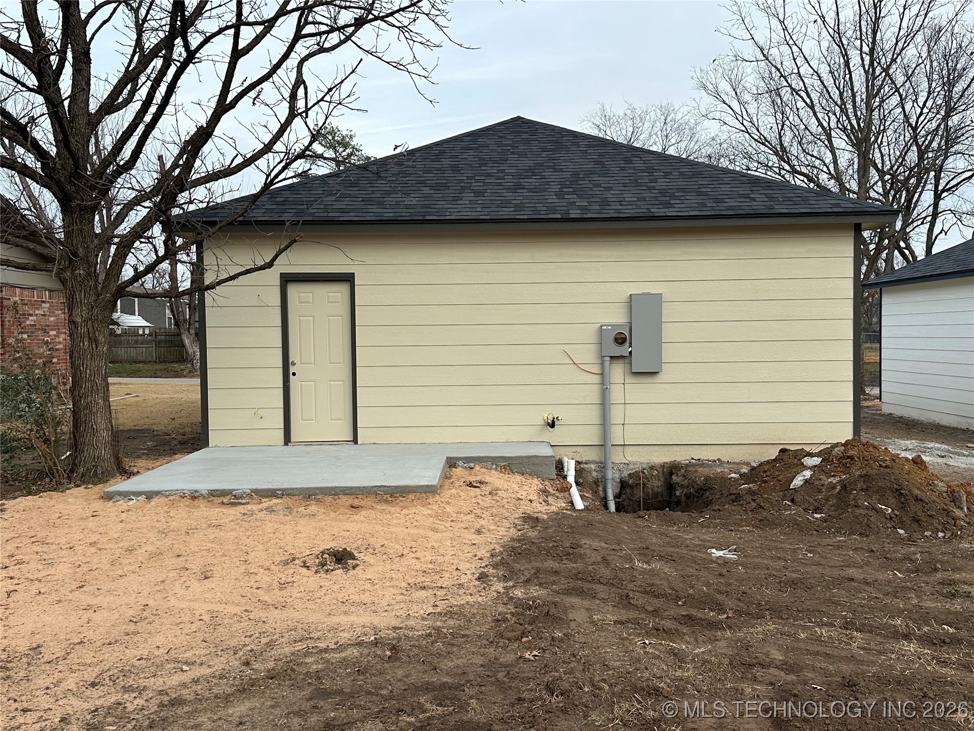 608 S 3rd Street Morris OK 74445