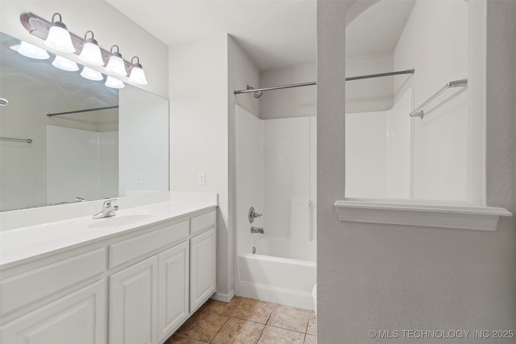 2000 W Vail Street Broken Arrow OK 74012