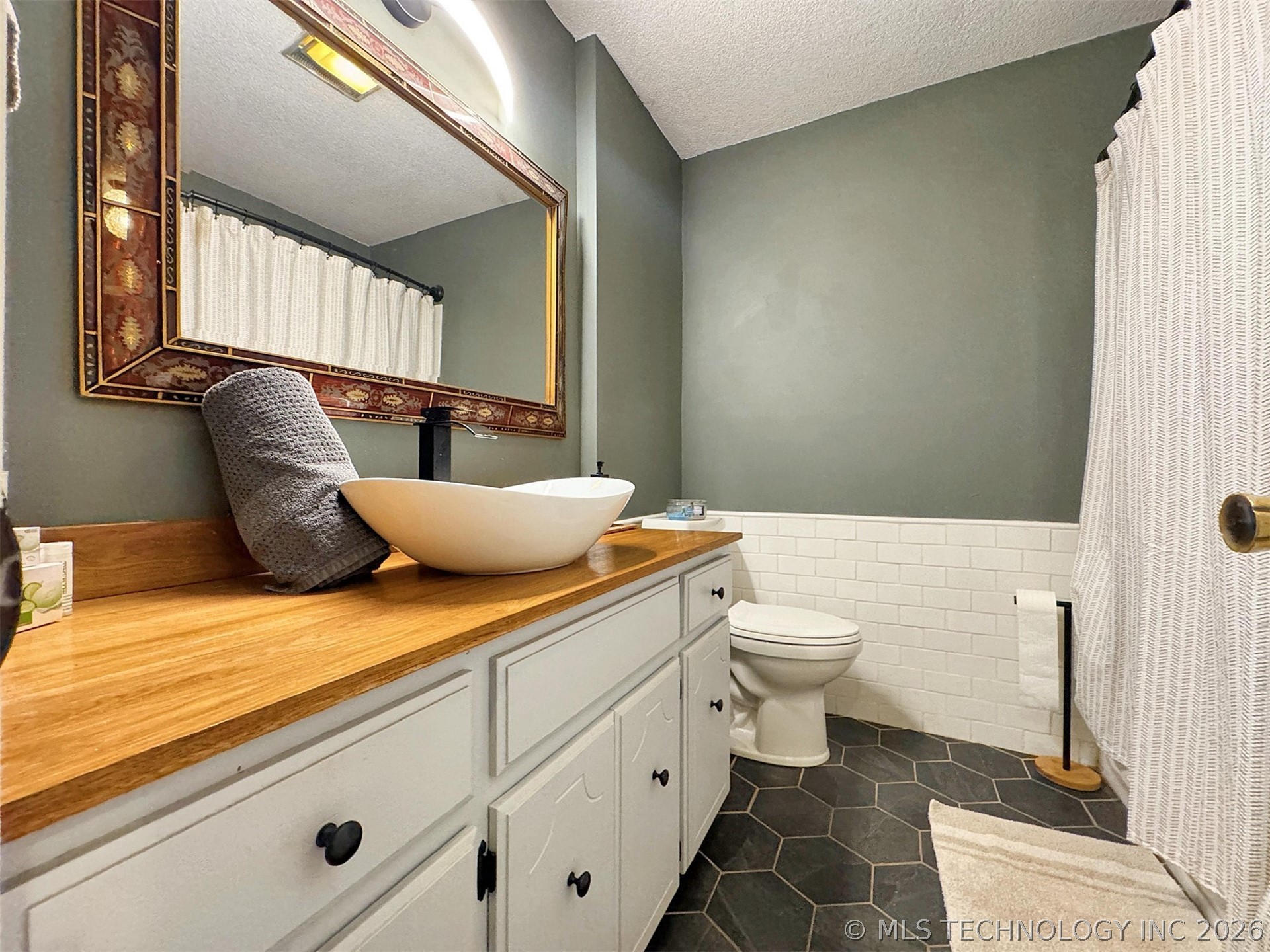 3278 W Southern Avenue Hulbert OK 74441
