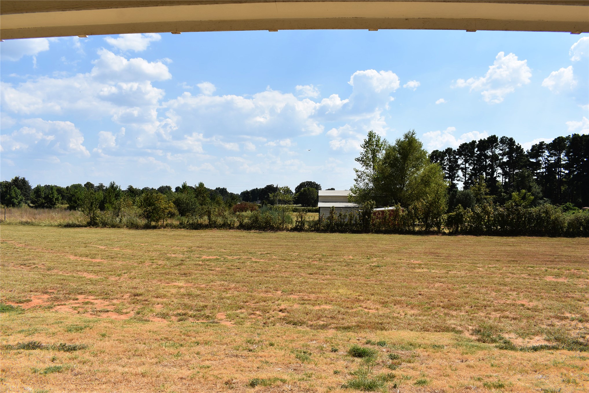 2911 E 2090 Road Hugo OK 74743