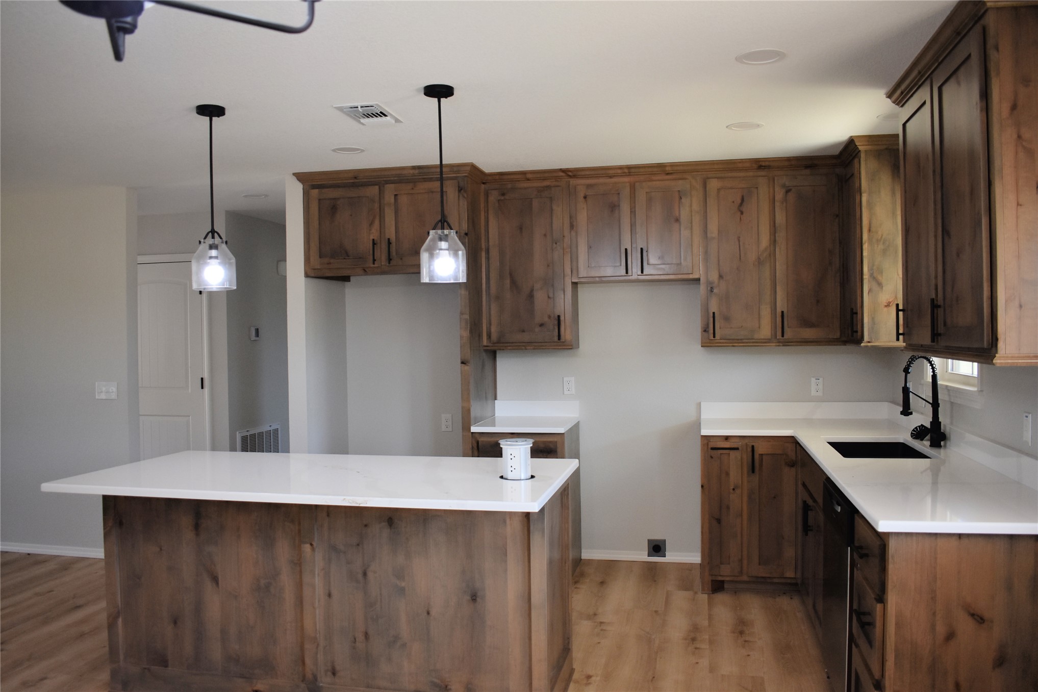 2911 E 2090 Road Hugo OK 74743