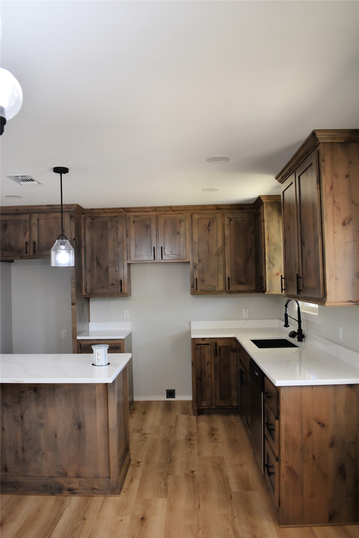 2911 E 2090 Road Hugo OK 74743