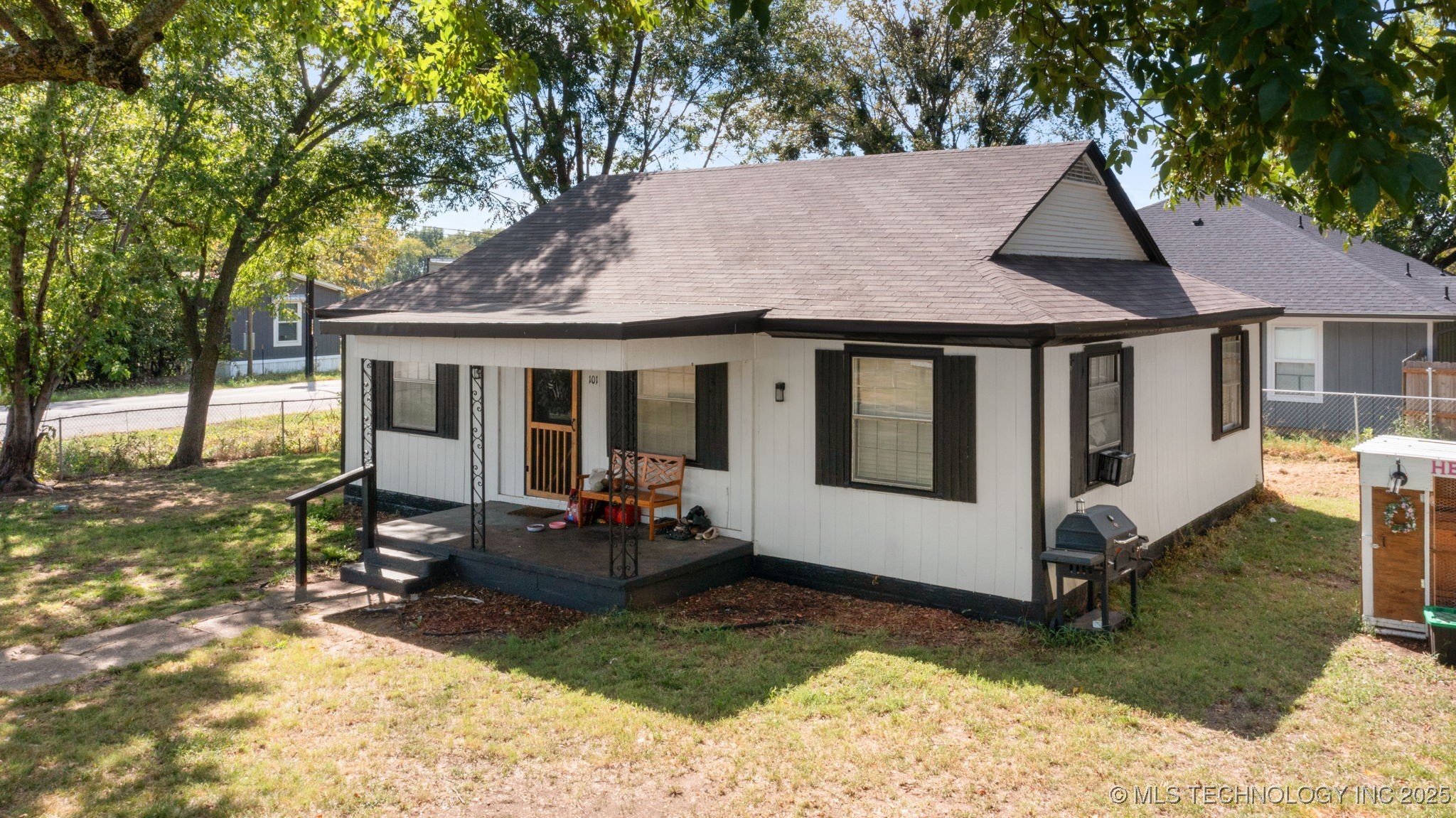 101 W Mckennon Road Calera OK 74730