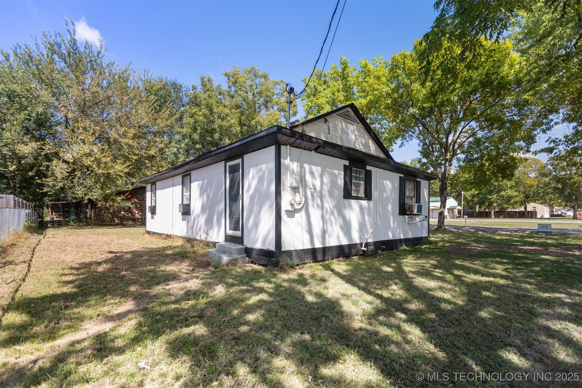 101 W Mckennon Road Calera OK 74730