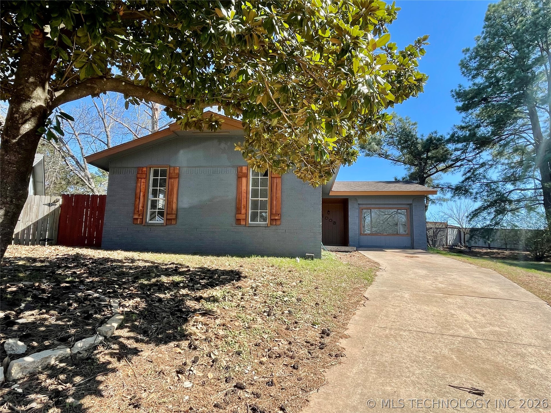 1003 Four Seasons Durant OK 74701