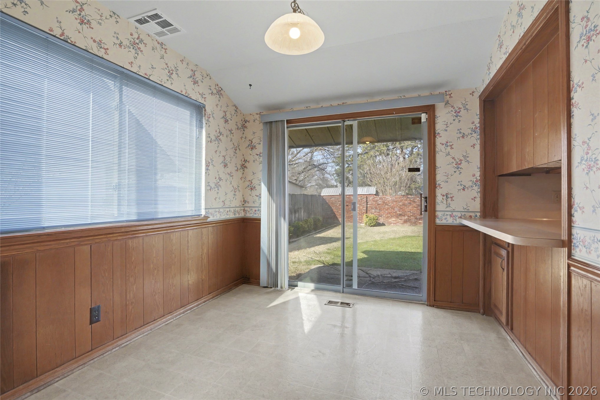 4310 S Lakewood Avenue Tulsa OK 74135
