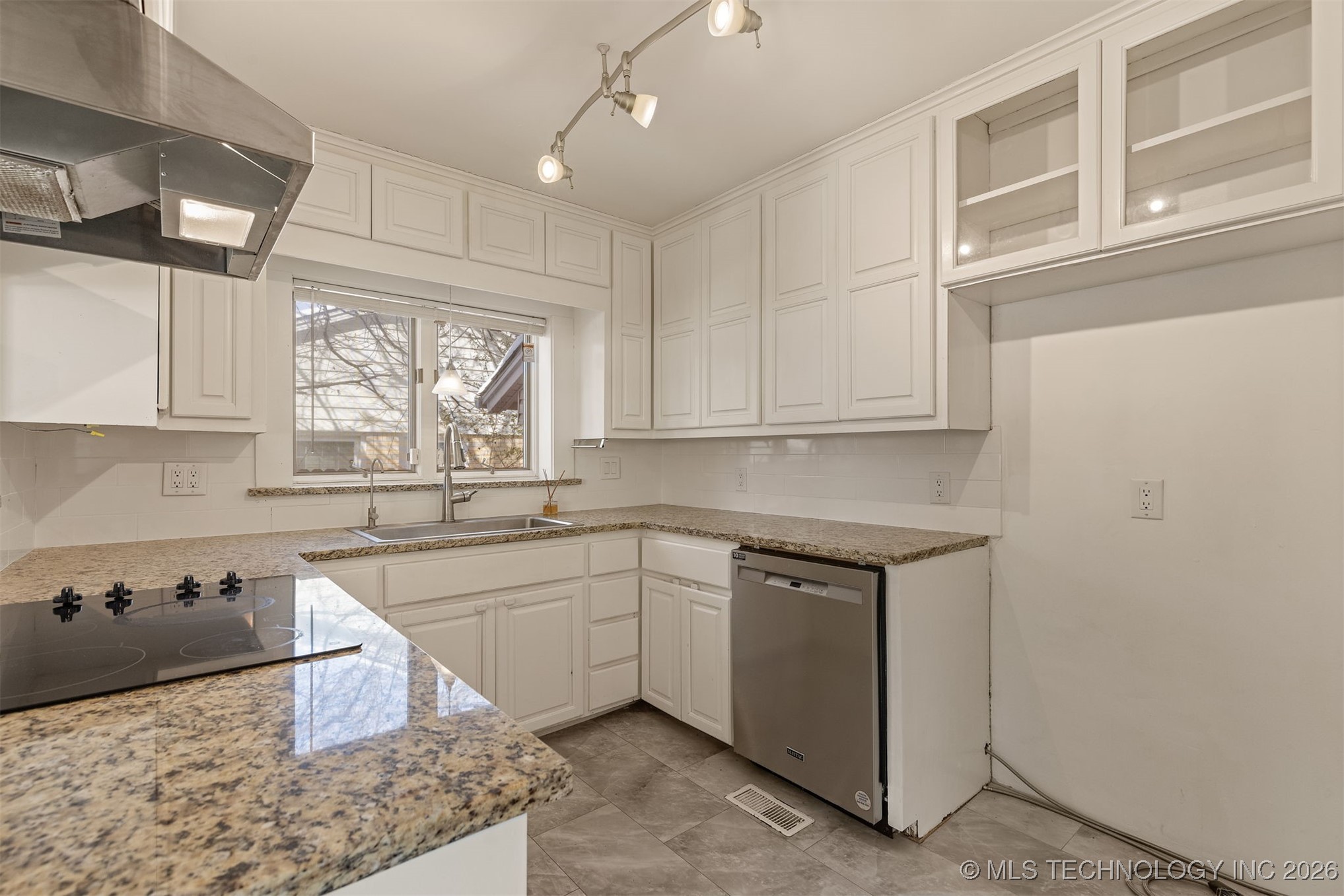 4416 E 58th Place Tulsa OK 74135