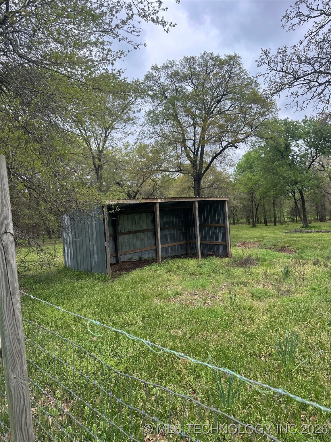 229 Blue Hill Bokchito OK 74726