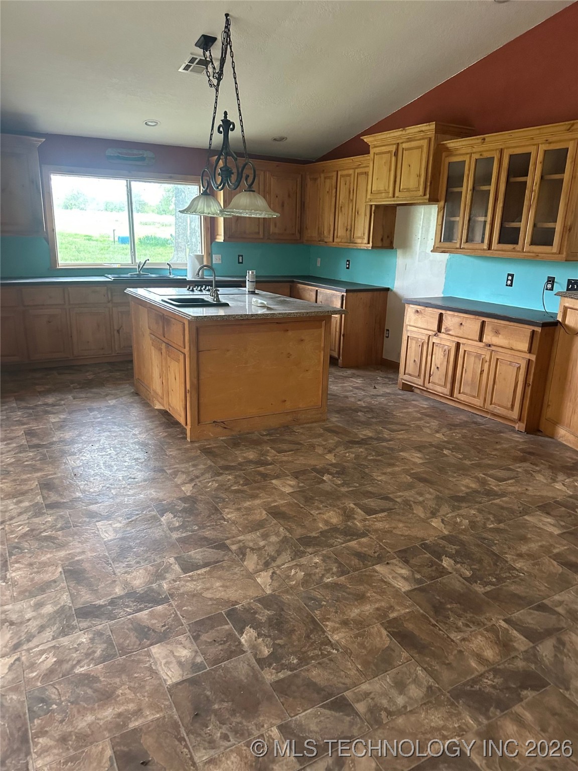 229 Blue Hill Bokchito OK 74726