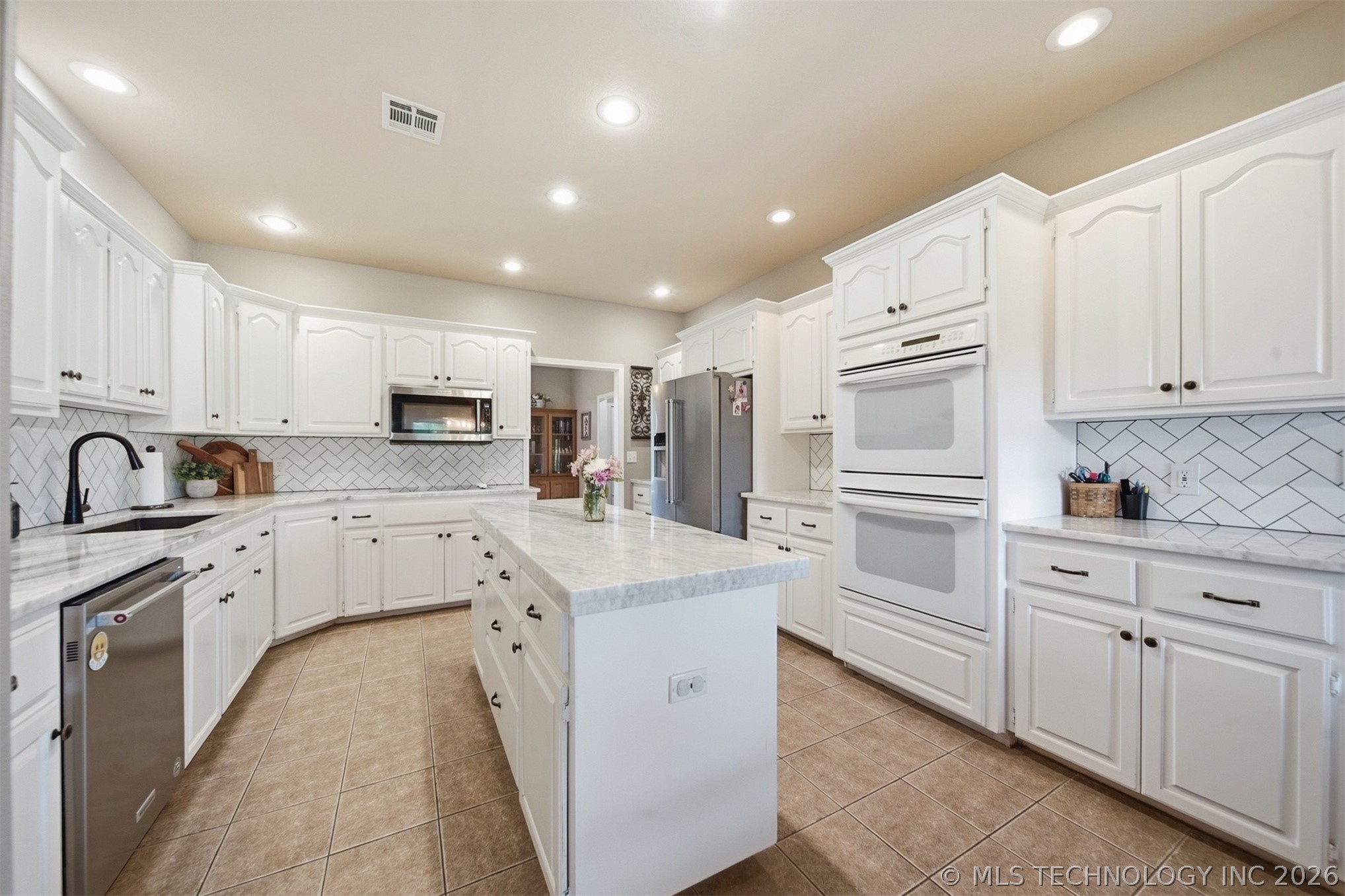 3300 Holly Road Claremore OK 74019