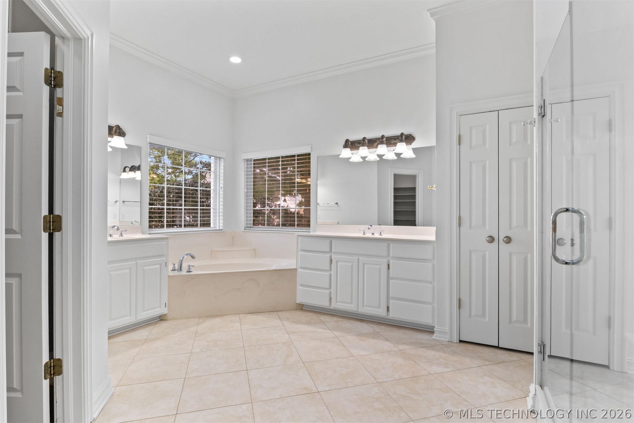 6101 W Orlando Street Broken Arrow OK 74011